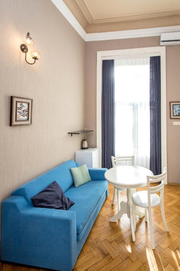 Hb Apartments Mari Brose Tbilisi Exterior photo